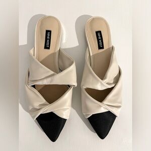 Nine West flats 🤍🖤